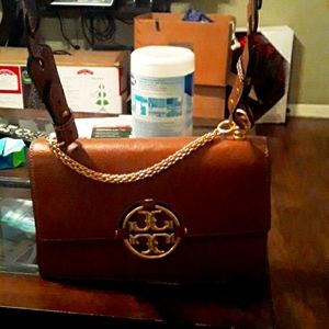 Tory burch purse